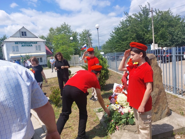 Митинг, посвященный знаменательной дате, прошел в аллее памяти и боевой славы воинов-интернационалистов..